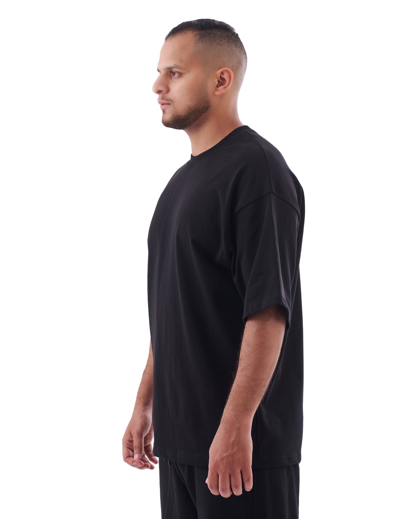 OVERSIZED BASIC T-SHIRT